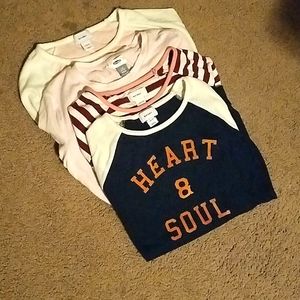 OLD NAVY Bundle of 4 girls long sleeve tees